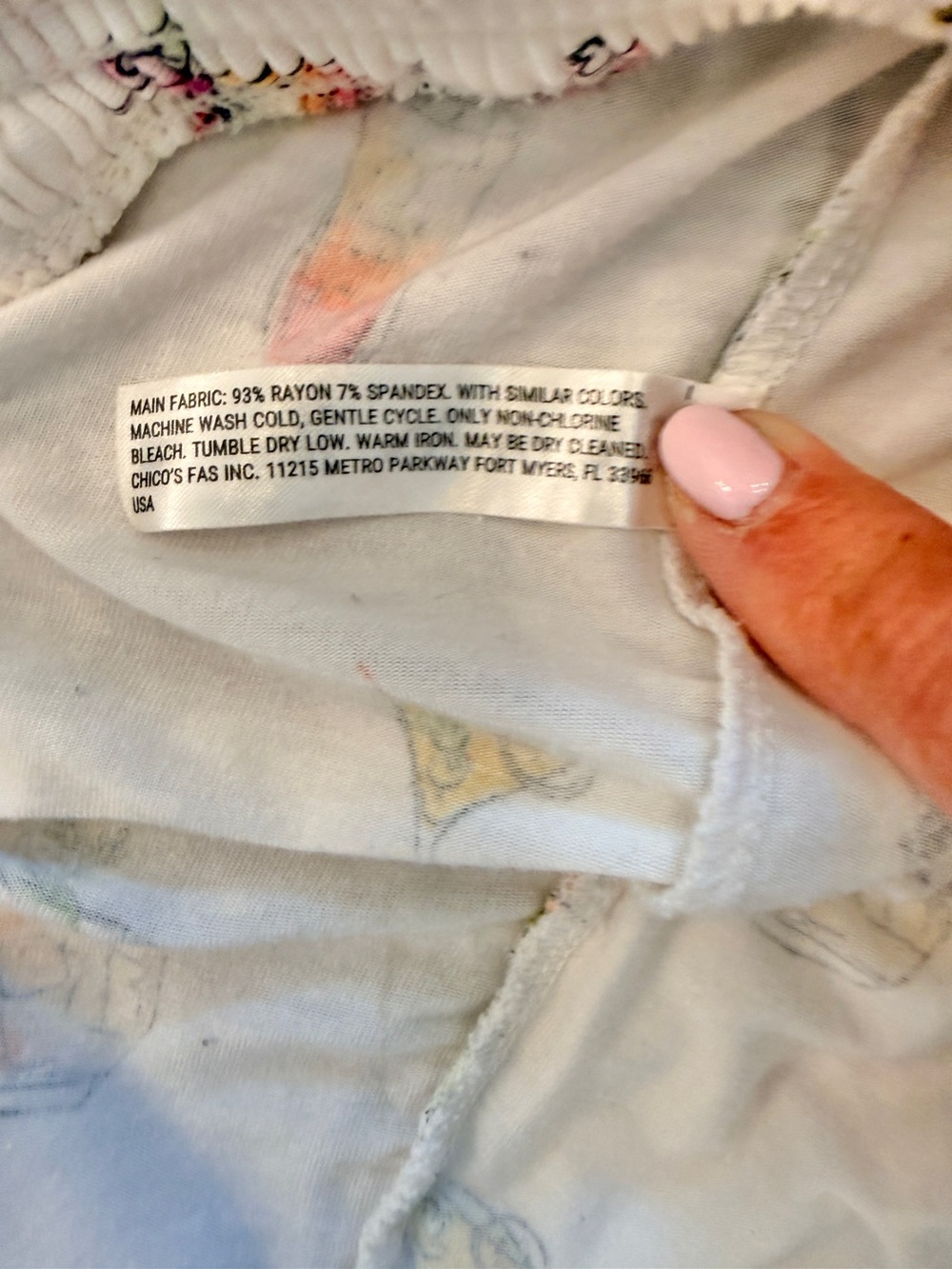 Soma Drinks On Mie Adorable White Cocktail Print Long Ankle Pajama Pants Size M - Picture 7 of 7